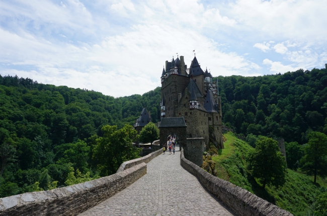 Burg Eltz bezoeken, Burg Eltz bezoeken, een sprookjeskasteel in Duitsland